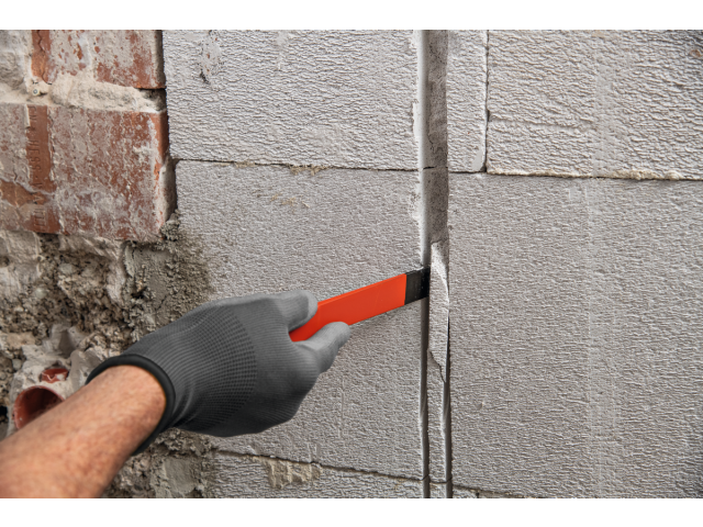 Akumulatorski rezkalnik zidnih utorov Bosch GNF 18V-40 v kovčku, 06016C5000